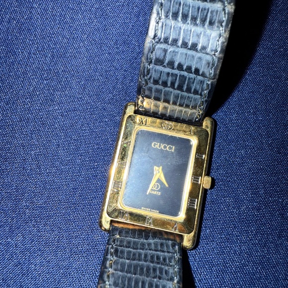 Gucci Men's Blue and Gold Watch - Picture 1 of 3